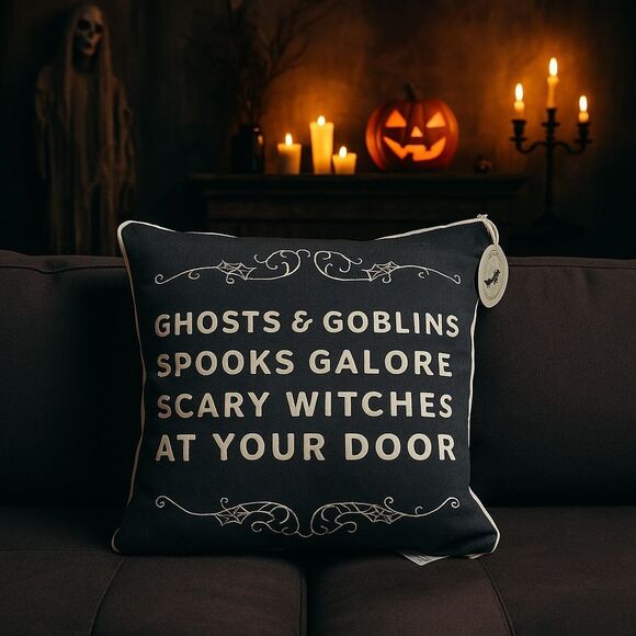 🎃 LUXURY HALLOWEEN THROW PILLOW – NEW W/TAGS 👻 - Picture 1 of 5